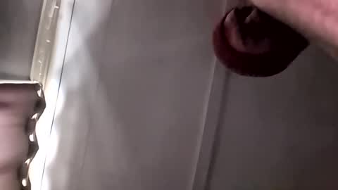 hungitalian44 online show from March 15, 5:08 pm