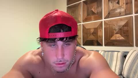 hungkingg22 online show from October 3, 11:10 pm