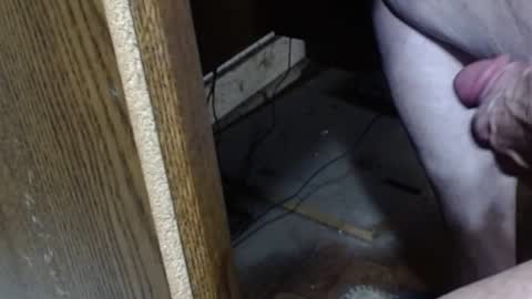 hungsofine online show from February 15, 8:23 pm