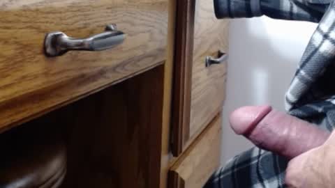 hungsofine online show from December 15, 8:06 pm