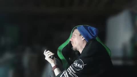 hungstoner421 online show from January 6, 6:06 am