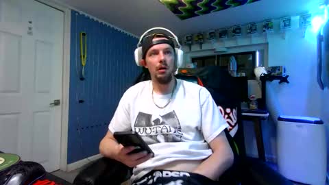 hungtxcock92 online show from March 14, 4:14 pm