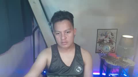 hunk_danny online show from March 3, 6:35 am