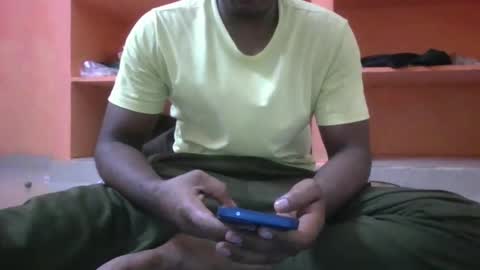 hunk_dominant online show from November 5, 5:26 pm