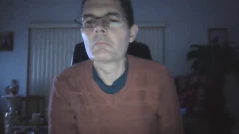 Snapshot of hunkmasclefad458 chatting on January 25, 4:34 am hunkmasclefad458 online show from January 25, 4:34 am