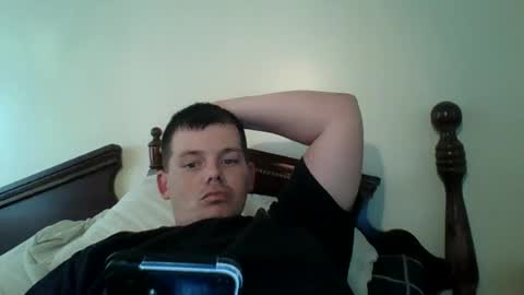 huntdog1221 online show from June 27, 8:58 pm