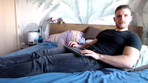 Hunter Bridges online show from March 1, 6:59 am