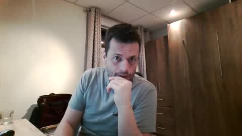 hurley7890 online show from January 17, 2:18 am