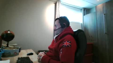 hurley7890 online show from February 24, 6:47 pm