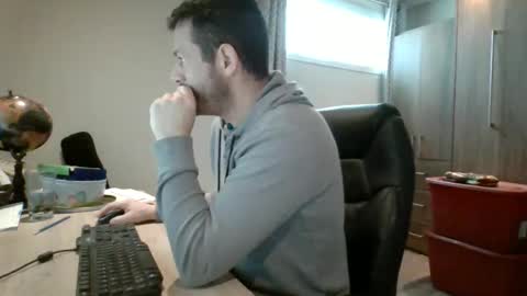 hurley7890 online show from March 11, 12:39 pm