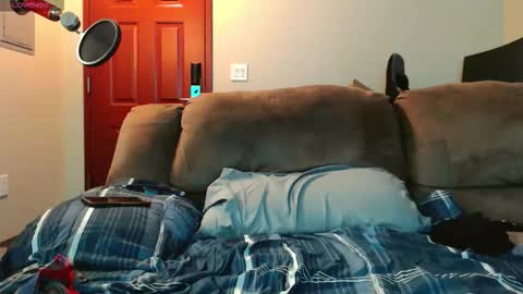 Snapshot of husky_dad chatting on October 26, 4:14 am Husky Dad online show from October 26, 4:14 am