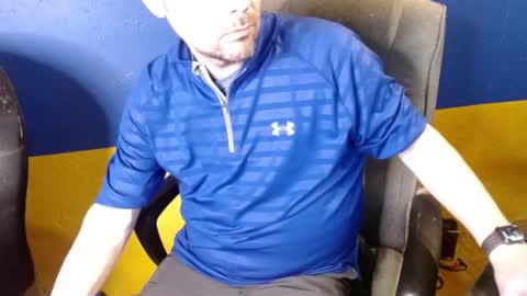 Huskyguy online show from January 27, 5:03 am