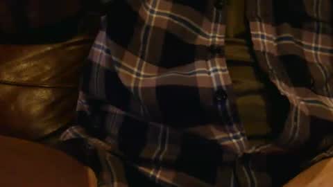 hypatia007_has_issues online show from November 6, 11:46 am