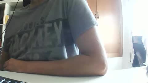 Snapshot of hyperpau chatting on October 14, 8:32 am Hyperpau online show from October 14, 8:32 am