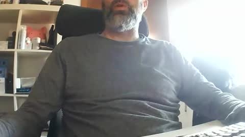 Hyperpau online show from April 19, 6:57 am