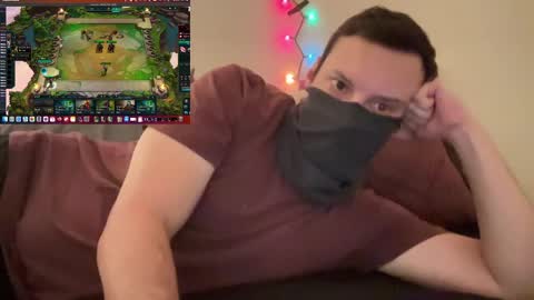 i o ro online show from January 3, 2:43 am