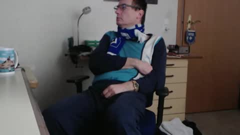 iamachim online show from February 15, 7:51 am