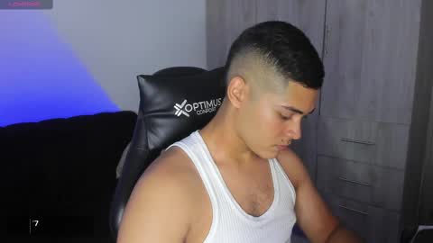 Dylan  independent model  online show from February 12, 8:59 am