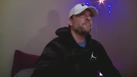 Snapshot of iamhereandnow chatting on February 2, 3:54 am iamhereandnow online show from February 2, 3:54 am