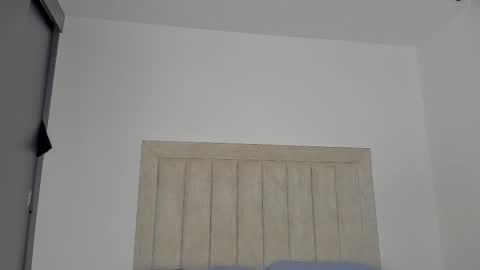 Juliiiiian online show from March 12, 11:18 am