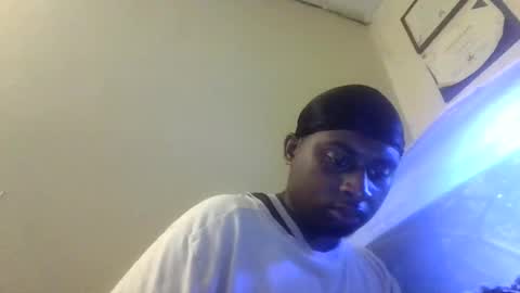 iamryan995442 online show from March 15, 10:49 pm