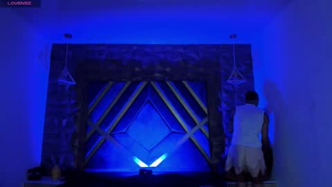 IAN CASTILLO online show from March 20, 11:36 am