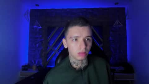 IAN CASTILLO online show from March 17, 11:24 am