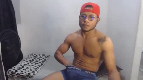 ian_tuner online show from December 15, 3:03 am