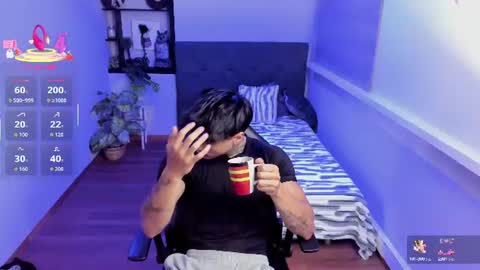 Ian  online show from July 14, 8:26 pm