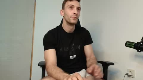 Ian Andersson online show from April 28, 5:01 am