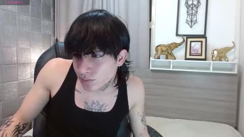 ian online show from December 20, 10:39 pm