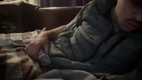 Snapshot of ice_jr chatting on January 13, 1:02 am Ice Jr online show from January 13, 1:02 am