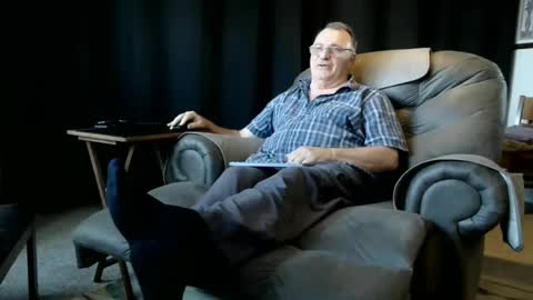 Snapshot of icihristopher chatting on September 25, 1:15 am Christopher online show from September 25, 1:15 am