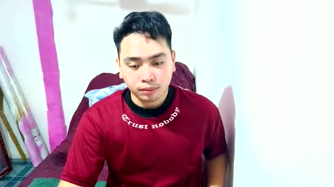 Snapshot of iconic_vince chatting on September 20, 8:58 am iconic_vince online show from September 20, 8:58 am