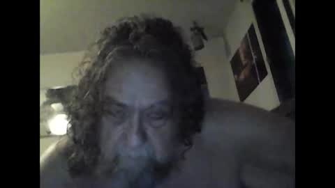 Snapshot of icu2try2xs2 chatting on December 2, 4:07 pm icu2try2xs2 online show from December 2, 4:07 pm