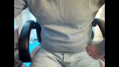 icumalot4you online show from December 16, 11:12 am