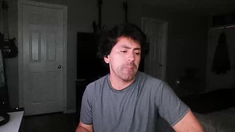 Snapshot of icy_ivy chatting on October 13, 3:23 am Ivan online show from October 13, 3:23 am