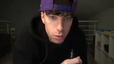 icyninesix online show from January 31, 9:48 pm