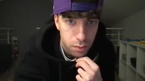 icyninesix online show from February 3, 10:32 pm