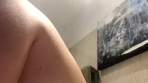 idkwhattowatch online show from September 14, 6:43 pm