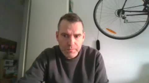 idontknowwhy1 online show from February 10, 7:04 am