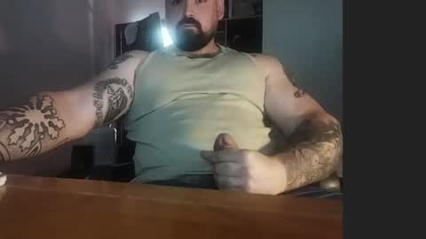 Snapshot of ifitsgoodmakeitbetter chatting on October 18, 9:03 am ifitsgoodmakeitbetter online show from October 18, 9:03 am