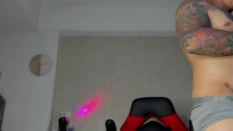 Igor scott online show from February 11, 2:14 am