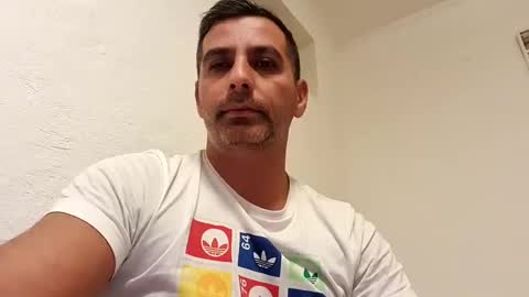 ihtiandar1008 online show from February 2, 12:30 am