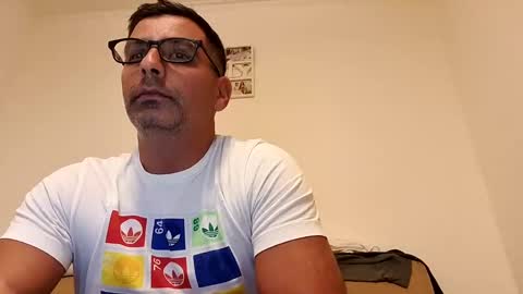 ihtiandar1008 online show from March 1, 10:21 pm