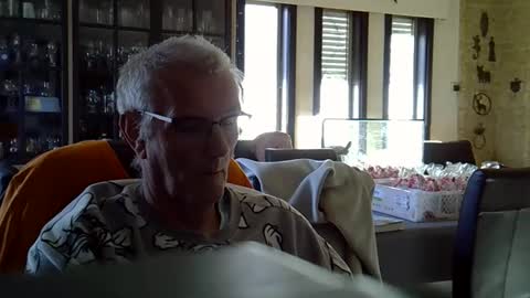 ikwiljeneuken123 online show from April 6, 3:02 pm