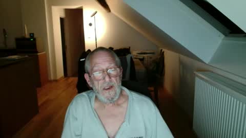 jean claude online show from March 7, 9:12 pm