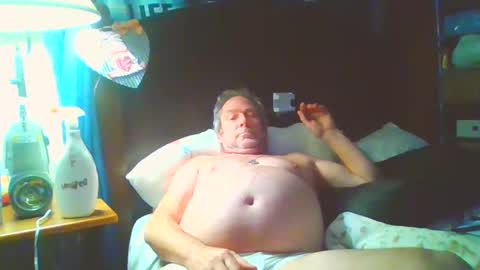 Snapshot of ilovetoshowoffagain chatting on September 18, 7:10 am ilovetoshowoffagain online show from September 18, 7:10 am