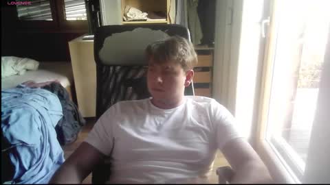 iloveyoutoo2000 online show from September 8, 4:50 pm