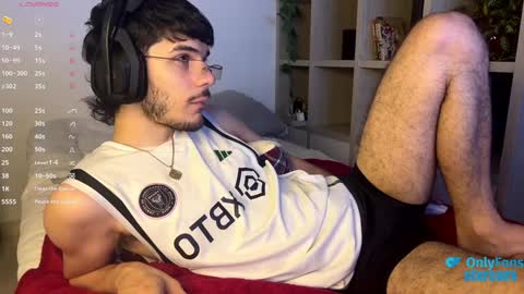 Snapshot of ilytheo chatting on December 14, 2:23 am Theo --- OnlyFans stxrcorx online show from December 14, 2:23 am